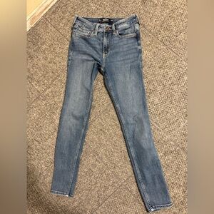 Hollister skinny jeans